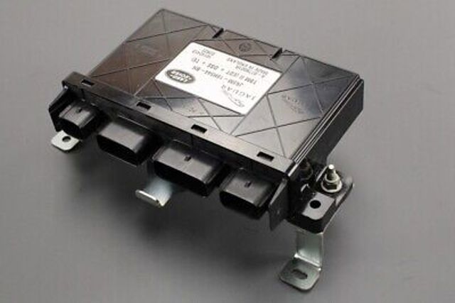  Land Rover VPLYT0218 ціна, від 342.83 USD
