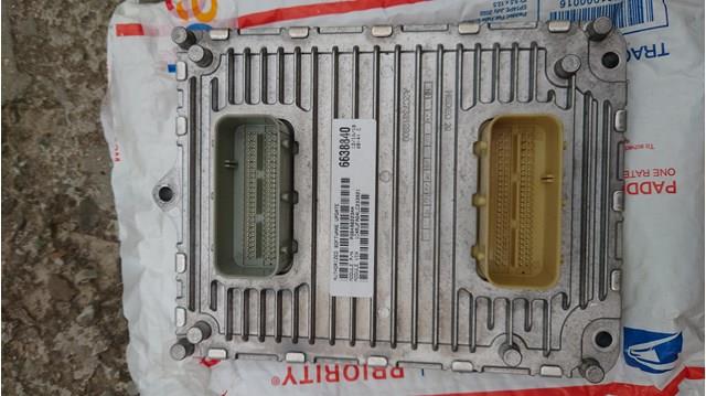 P68434931AA Chrysler Блок електронного управління