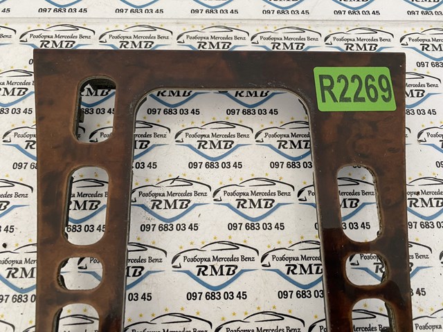  Mercedes A2106808639 ціна, від 5.08 USD
