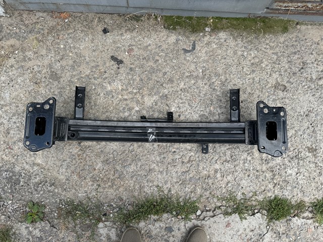 64900K0100 Hyundai/Kia Балка бампера переднього