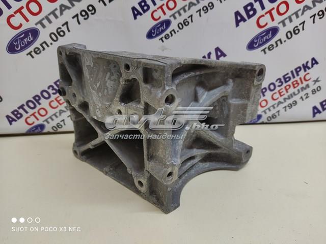 4M5Q19D624CC Ford 