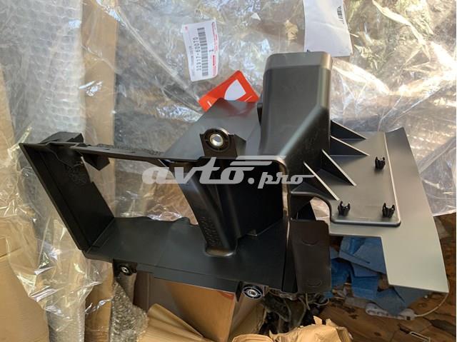 Дифузор радіатора АКПП Toyota 3291760070 ціна, від 75.83 USD