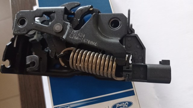 LJ6Z16700B Ford Запор капота (замок і привід замка капота)