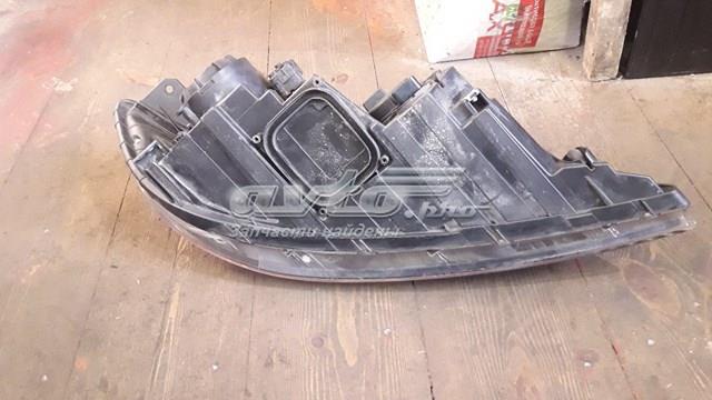 Фара дальнього світла в зборі Hyundai/Kia 921012P110