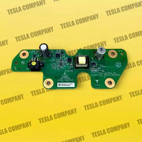 Купити 104270301G Tesla 