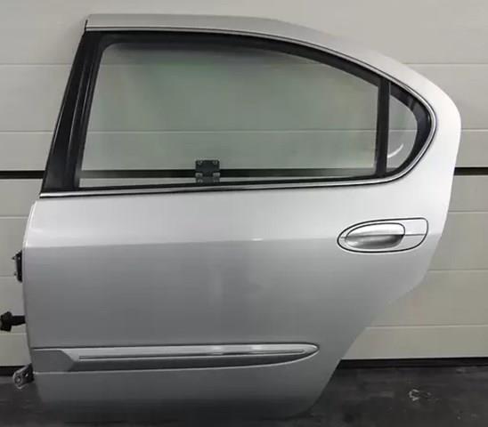 Двері задні, ліві Nissan Maxima QX (A33) (Нісан Максіма)
