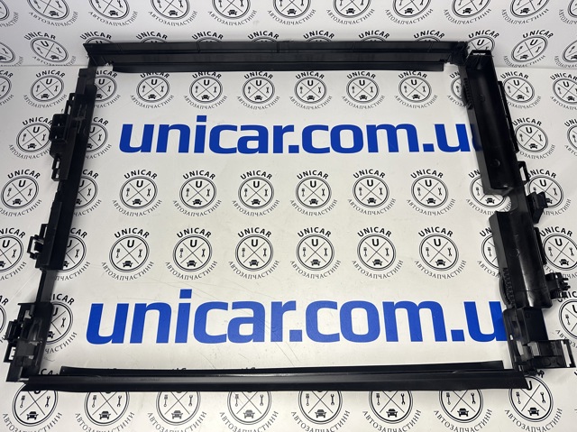 A167504000064 Mercedes повітропровід радіатора