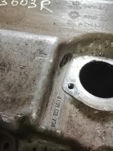 Піддон масляний картера двигуна 06A103603R VAG
