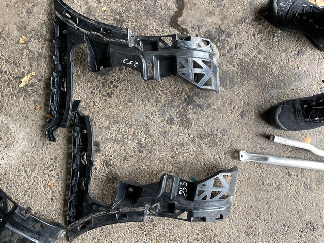  Mercedes A2538858402