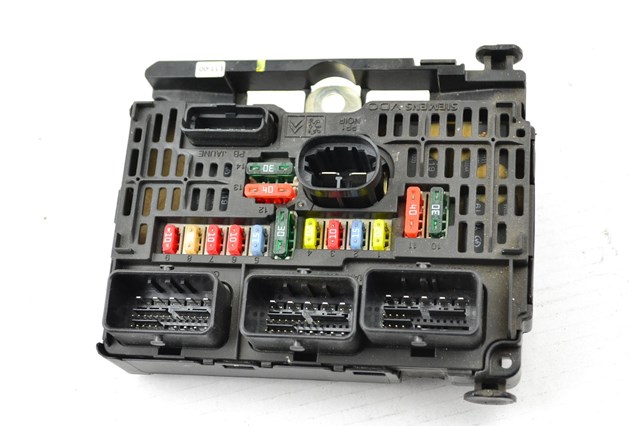 Коробка запобіжників Peugeot/Citroen 9661682980 ціна, від 84.65 USD