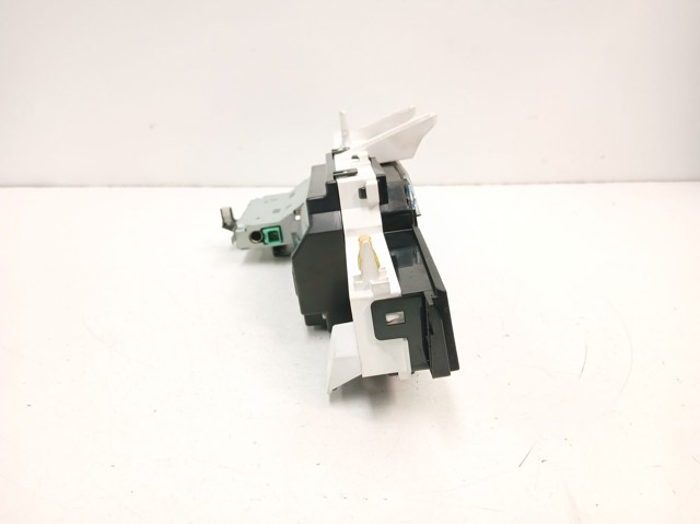 Купити EH64611J0C Mazda 