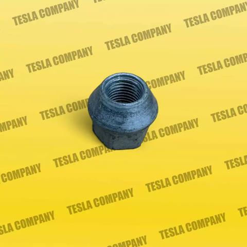Купити 102700200B Tesla Колісні гайки