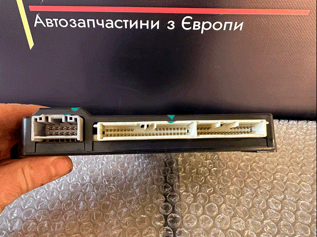  Tesla 104549010D