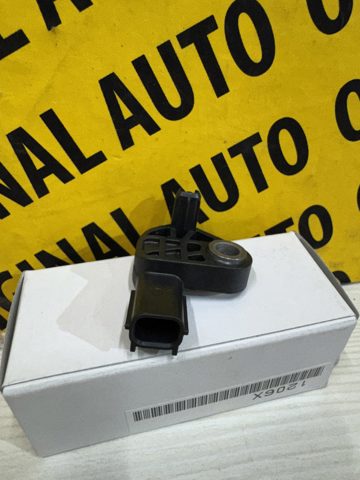 K12357K1XA Mazda Датчик Ейрбег передній