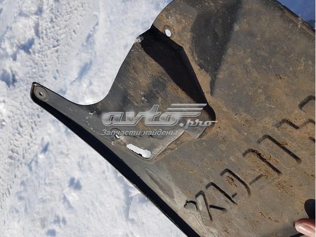 Купити 766210K140 Toyota Бризковики передній, правий