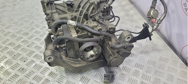 Задній редуктор LR061681 Land Rover
