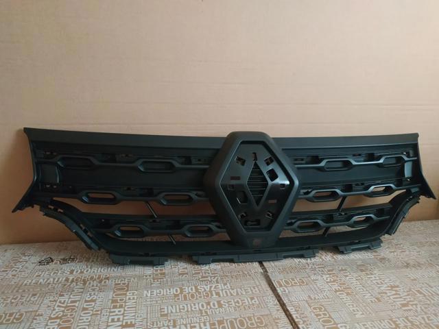 623107596R Renault (RVI) Решітка радіатора