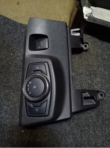 Купити DG9T13D061CDW Ford 