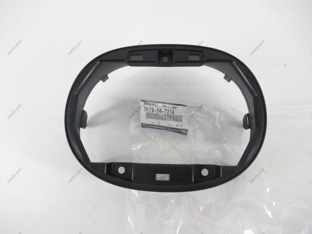 Фірмовий значок решітки радіатора Mazda TK7950721A