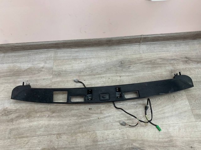 Купити LR092771 Land Rover 