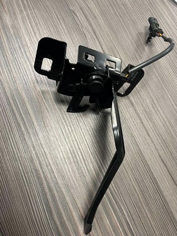 Замок кришки капота General Motors 42692630