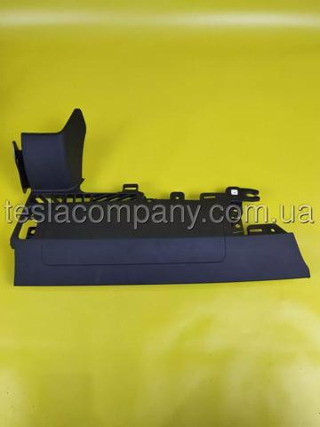 Купити 107782500D Tesla Подушка безпеки, водійська, AIRBAG, захисту колін