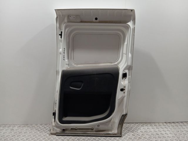 Двері бічні (зсувні), праві Fiat/Alfa/Lancia 52112385 ціна, від 825.18 USD