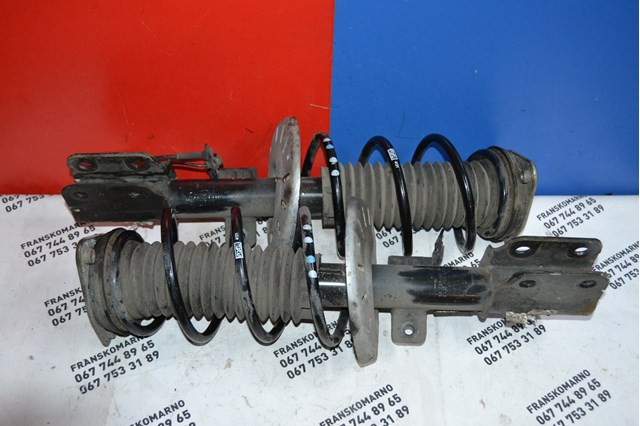  Peugeot/Citroen 9823318880 ціна, від 64.19 USD