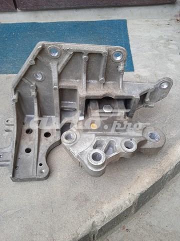 Купити 11220JG31B Nissan/Infiniti Подушка (опора) двигуна, ліва
