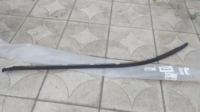 Купити 7553460080 Toyota Лівий молдинг вітрового скла
