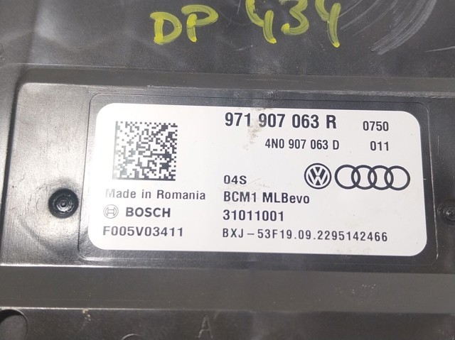 971907063R Porsche 