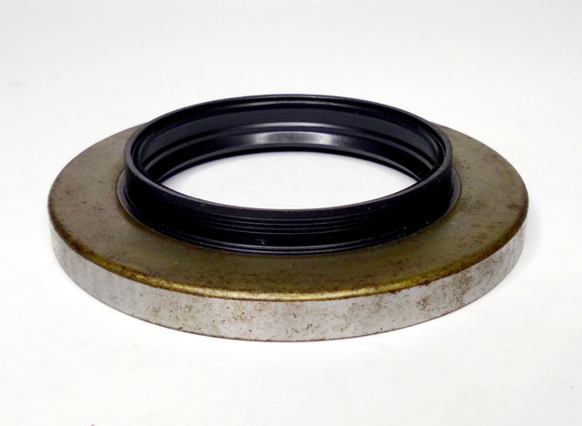 Купити 5281045210 Hyundai/Kia Сальник задньої маточини