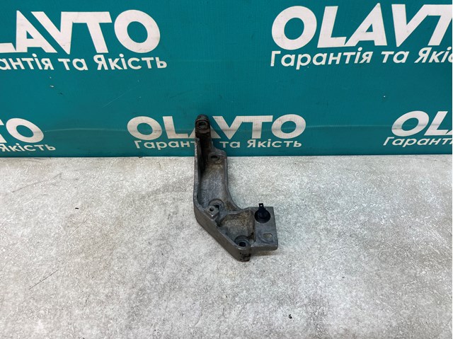  Renault (RVI) 8200443154 ціна, від 11.40 USD