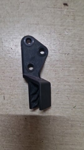  Porsche 95B823482A ціна, від 9.75 USD