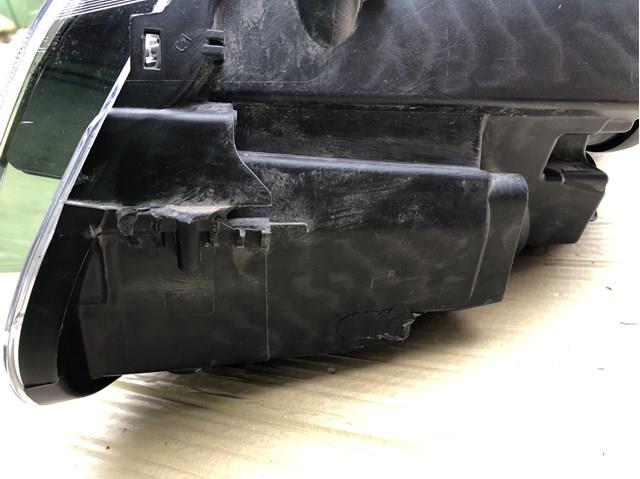 Купити 9817296980 Peugeot/Citroen Права блок фара