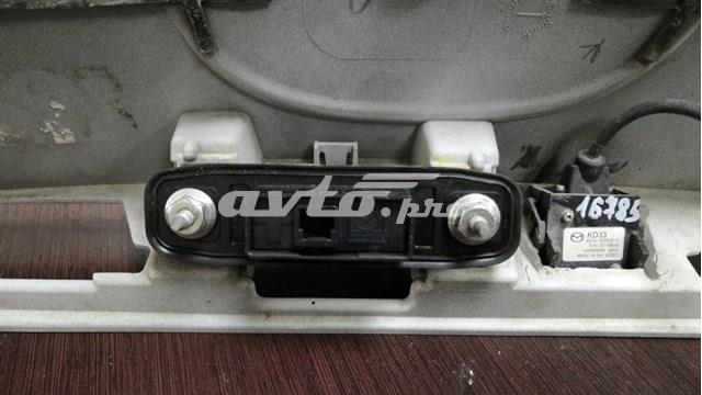 Кнопка приводу замка задньої 3/5 двері (ляди) KD53624B0 Mazda