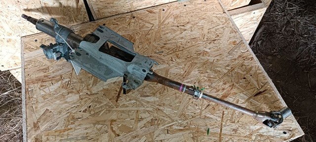 Колонка рульового управління на Mitsubishi Outlander II XL CWW