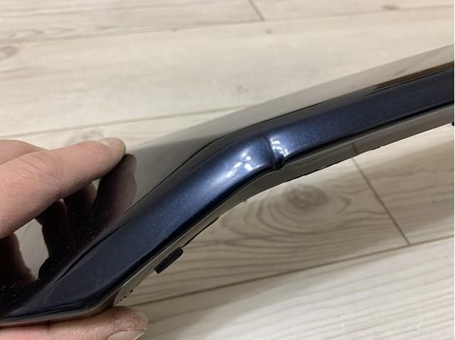 KB8A507E1BBB Mazda Ободок решітки радіатора