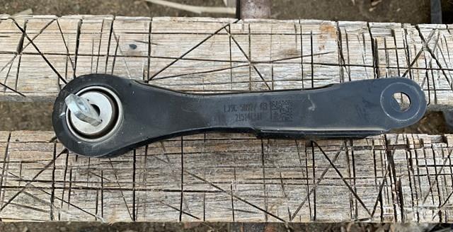 Ford 2702907 ціна, від 76.02 USD