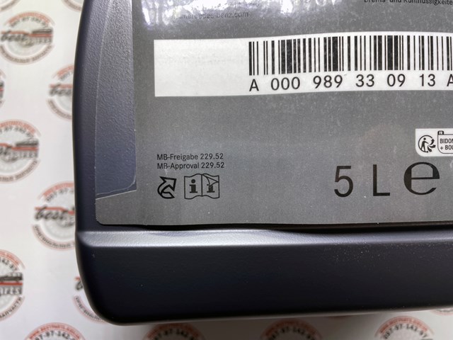 Моторна олива Mercedes A000989330913