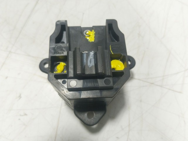 LR025892 Land Rover 
