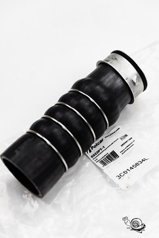Шланг/патрубок інтеркуллера Polcar 6922PT1 ціна, від 19.38 USD