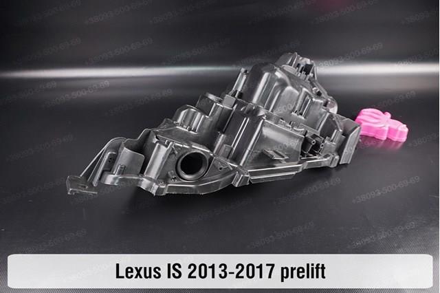 Фара правая Toyota 8114553711 ціна, від 633.47 USD