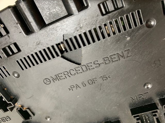 Купити A2219007102 Mercedes 