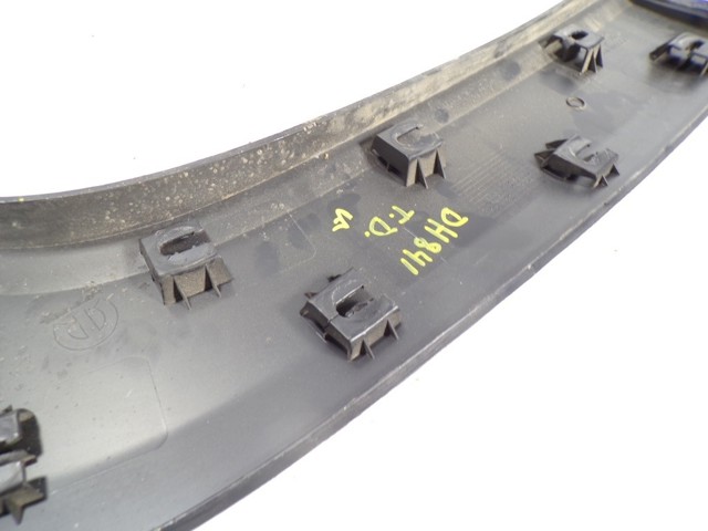 Купити 735599035 Chrysler Молдинг заднього правого крила