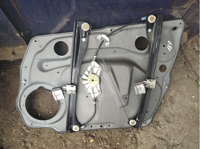 Склопідйомник з електродвигуном Mercedes A1697200179 ціна, від 23.98 USD
