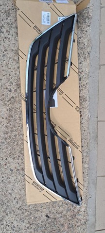 5310133270C0 Toyota Решітка радіатора