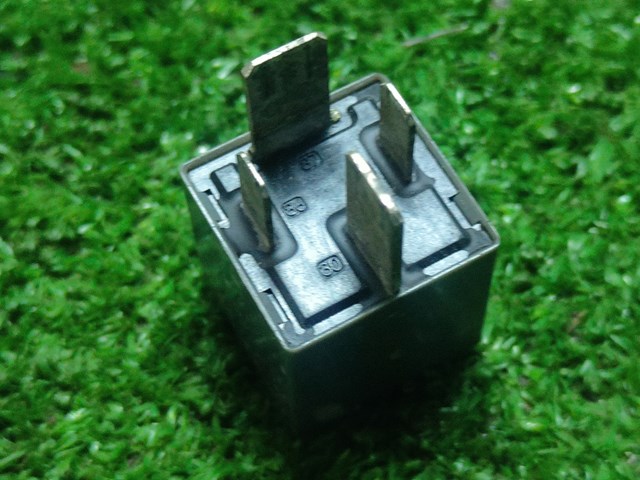 13742705 Chrysler 