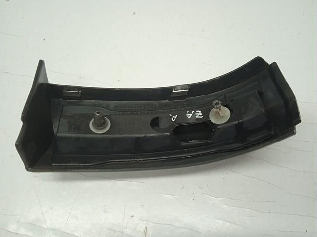 Накладка під задній ліхтар, правий General Motors 90597596 ціна, від 5.07 USD