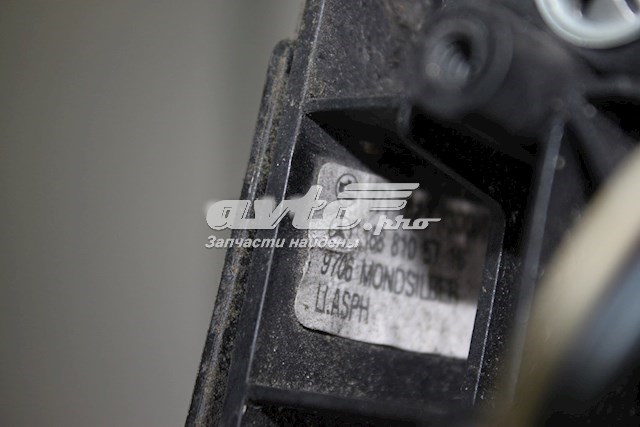 Купити A1688105716 Mercedes 